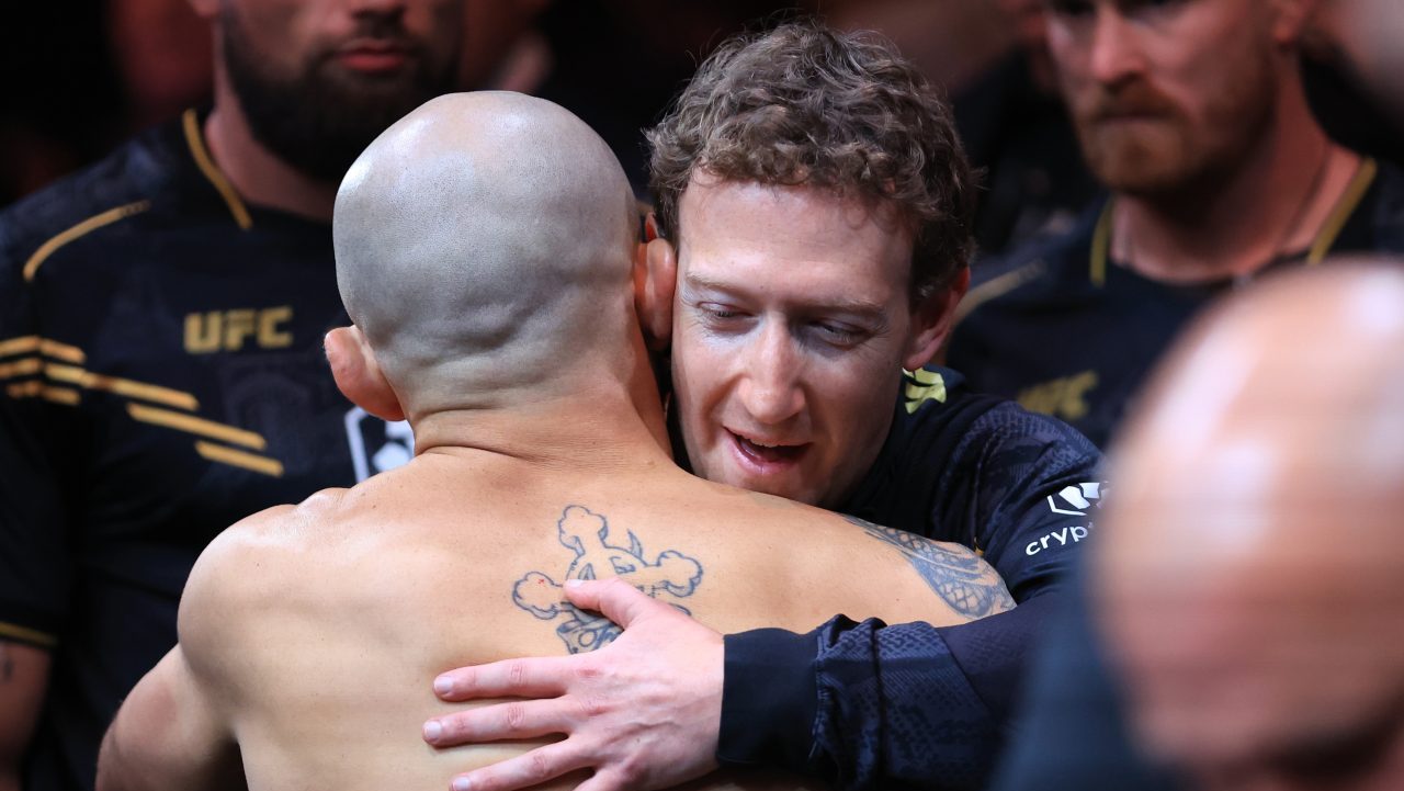 Mark Zuckerberg hugs MMA fighter